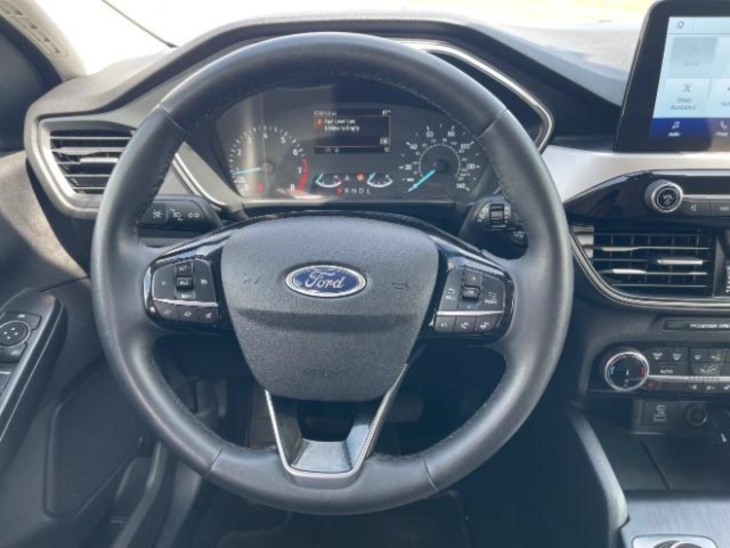 2022 Carbonized Gray Metallic Ford Escape SE (1FMCU9G61NU) with an EcoBoost 1.5L I-3 port/direct injection engine, located at 3301 W Hwy 13, Burnsville, MN, 55337, (952) 460-3200, 44.775333, -93.320808 - Photo#11