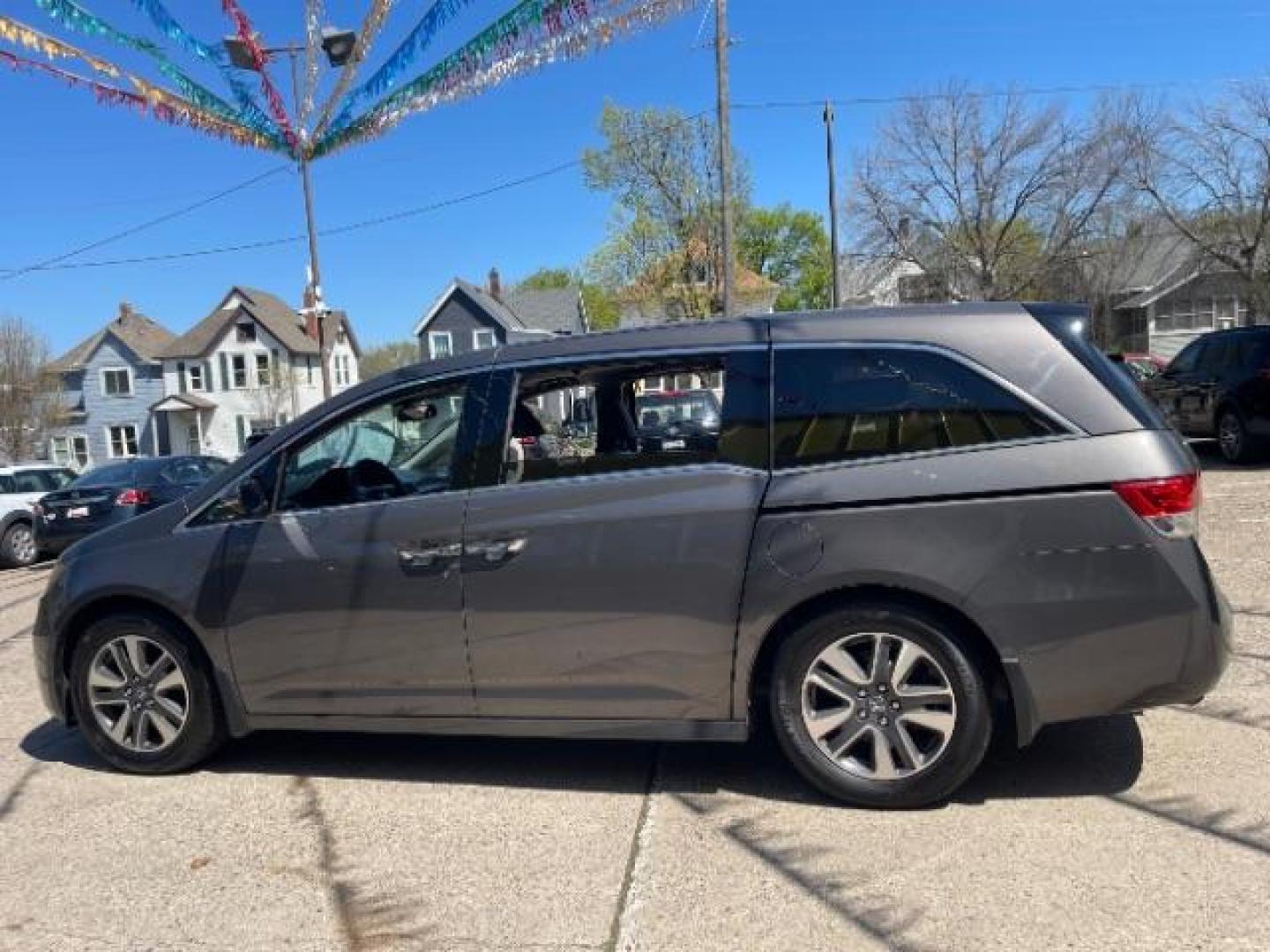 2015 Modern Steel Metallic Honda Odyssey Touring Elite | Touring (5FNRL5H90FB) with an 3.5L V-6 i-VTEC variable valve control engine, located at 745 S Robert St, St. Paul, MN, 55107, (651) 222-2991, 44.923389, -93.081215 - Photo#7