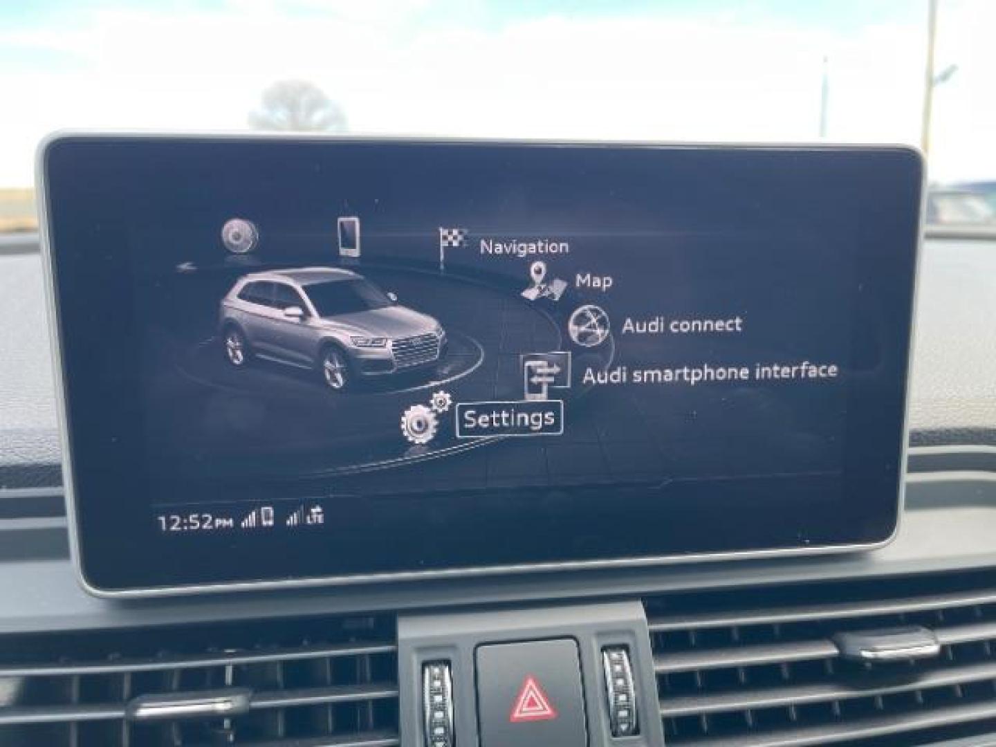 2018 Manhattan Gray Metallic Audi Q5 2.0T Premium | 2.0T Tech Premium (WA1BNAFY1J2) with an 2L I-4 gasoline direct injection engine, located at 3301 W Hwy 13, Burnsville, MN, 55337, (952) 460-3200, 44.775333, -93.320808 - Photo#22