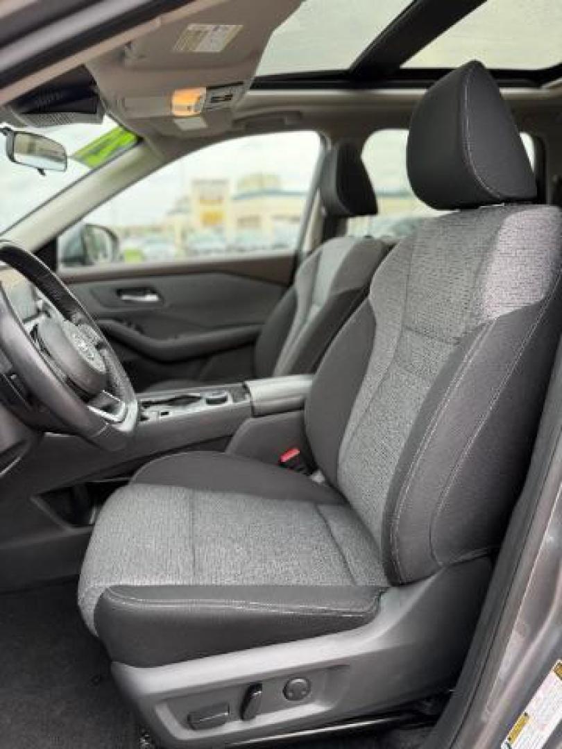 2021 Gun Metallic Nissan Rogue SV Intelligent AWD (5N1AT3BB5MC) with an 2.5L I-4 gasoline direct injection engine, located at 3301 W Hwy 13, Burnsville, MN, 55337, (952) 460-3200, 44.775333, -93.320808 - Photo#26