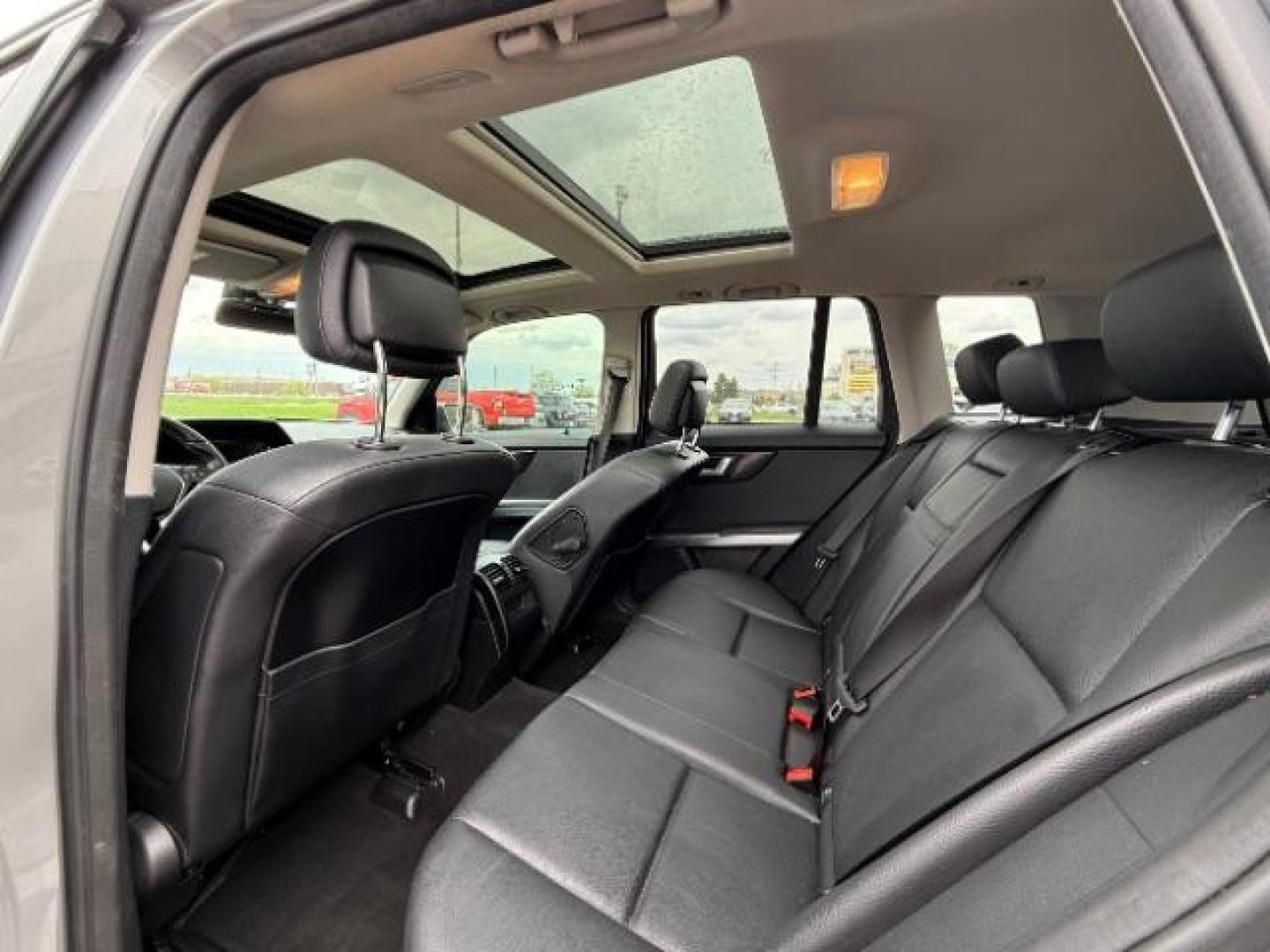 2015 Iridium Silver Metallic Mercedes-Benz GLK 350 4MATIC (WDCGG8JB4FG) with an 3.5L V-6 gasoline direct injection engine, located at 745 S Robert St, St. Paul, MN, 55107, (651) 222-2991, 44.923389, -93.081215 - Photo#16