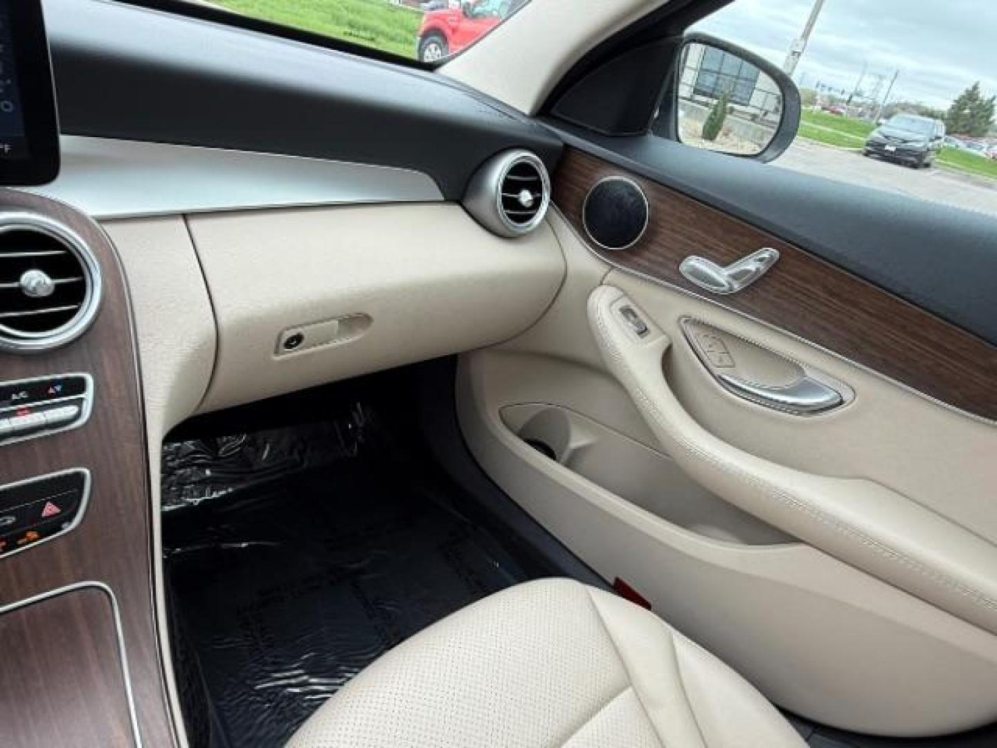 2019 White Mercedes-Benz C 300 . (55SWF8DB5KU) , located at 3301 W Hwy 13, Burnsville, MN, 55337, (952) 460-3200, 44.775333, -93.320808 - Photo#27