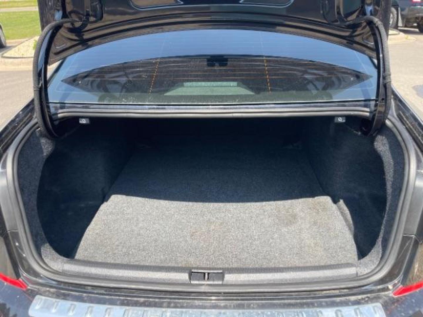 2021 Deep Black Pearl Volkswagen Passat 2.0T SE (1VWSA7A33MC) with an 2L I-4 gasoline direct injection engine, located at 3301 W Hwy 13, Burnsville, MN, 55337, (952) 460-3200, 44.775333, -93.320808 - Photo#8
