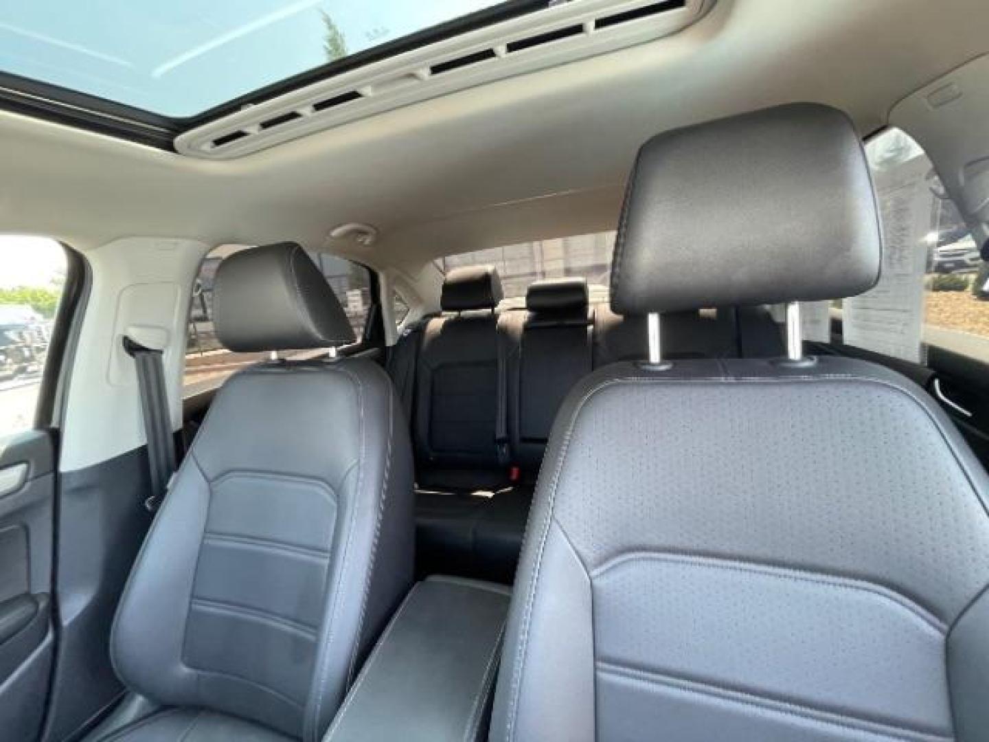 2021 Deep Black Pearl Volkswagen Passat 2.0T SE (1VWSA7A33MC) with an 2L I-4 gasoline direct injection engine, located at 3301 W Hwy 13, Burnsville, MN, 55337, (952) 460-3200, 44.775333, -93.320808 - Photo#14