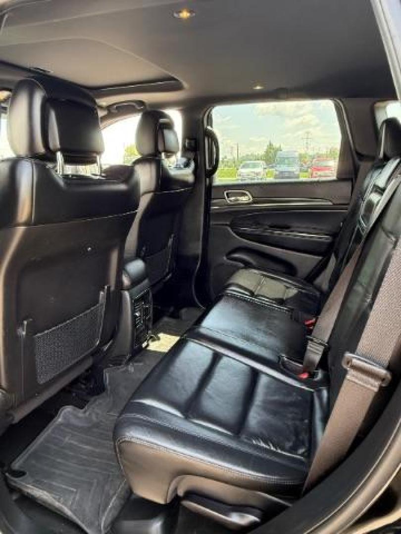 2021 Diamond Black Crystal Pearlcoat Jeep Grand Cherokee Limited 4x4 (1C4RJFBG7MC) , located at 3301 W Hwy 13, Burnsville, MN, 55337, (952) 460-3200, 44.775333, -93.320808 - Photo#16