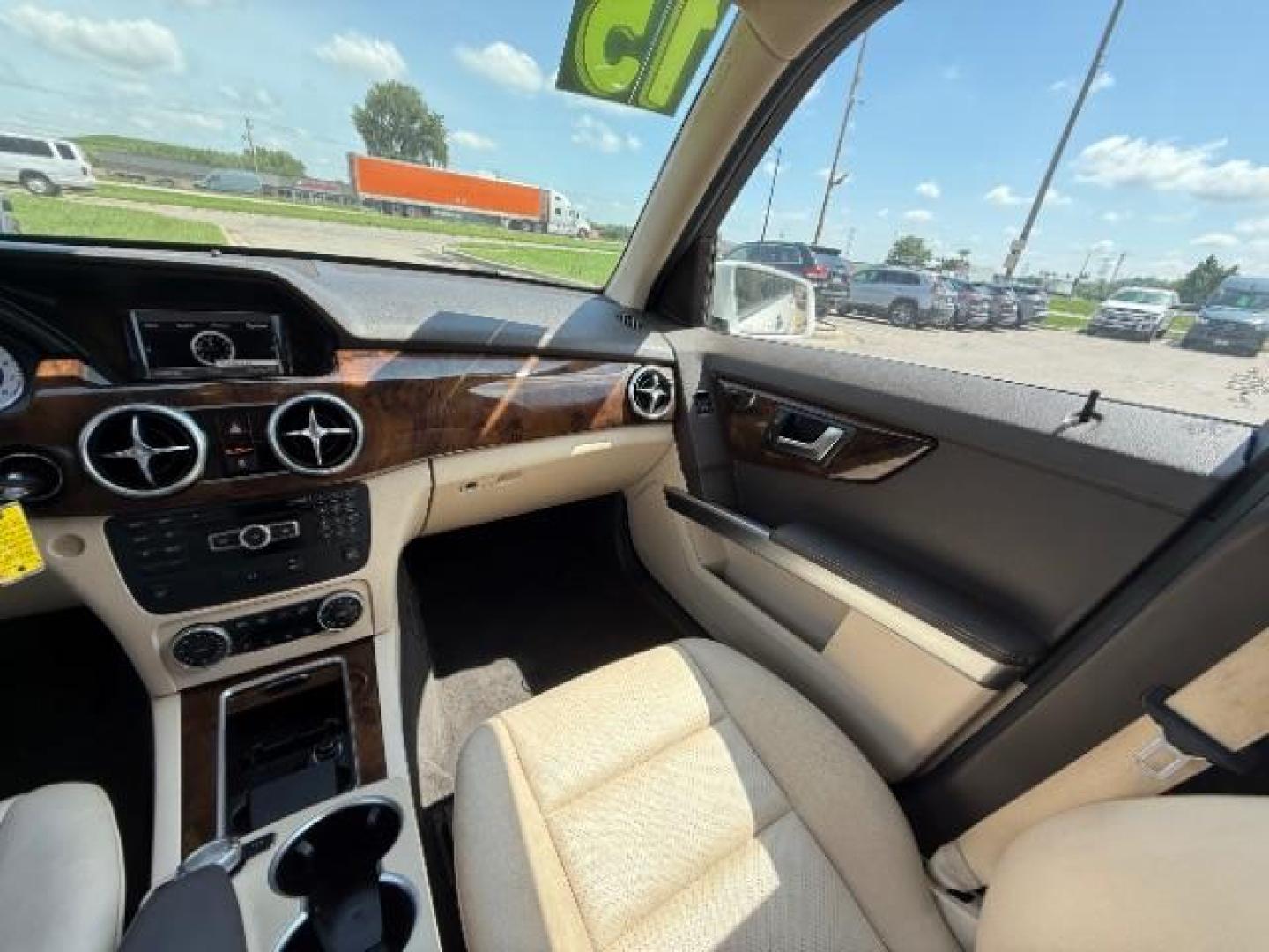 2015 White Mercedes-Benz GLK 350 . (WDCGG5HB6FG) , located at 3301 W Hwy 13, Burnsville, MN, 55337, (952) 460-3200, 44.775333, -93.320808 - Photo#12