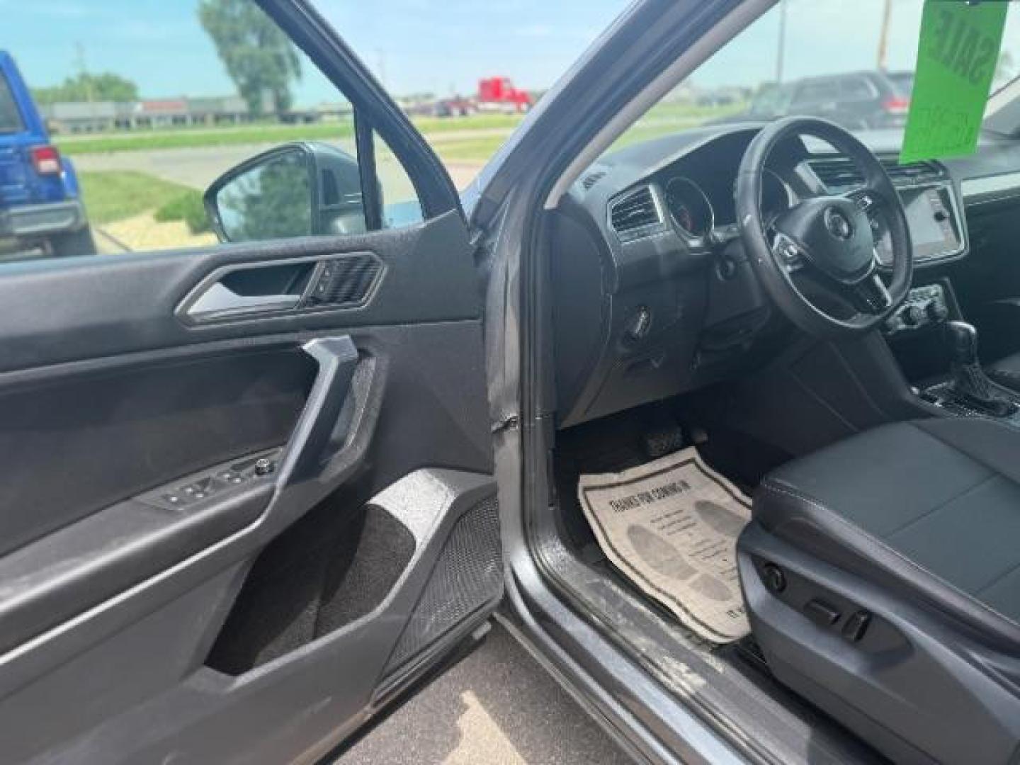 2021 Platinum Gray Metallic Volkswagen Tiguan 2.0T SE | 2.0T SE R-Line Black | 2.0T SEL (3VV2B7AXXMM) with an 2L I-4 gasoline direct injection engine, located at 745 S Robert St, St. Paul, MN, 55107, (651) 222-2991, 44.923389, -93.081215 - Photo#5