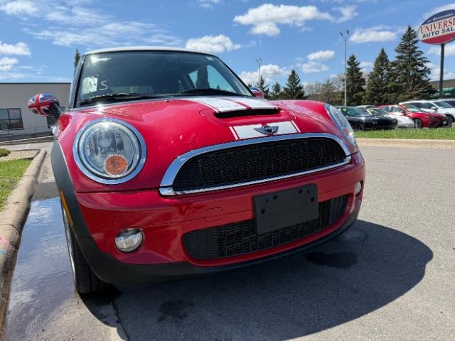 photo of 2010 MINI Cooper S .