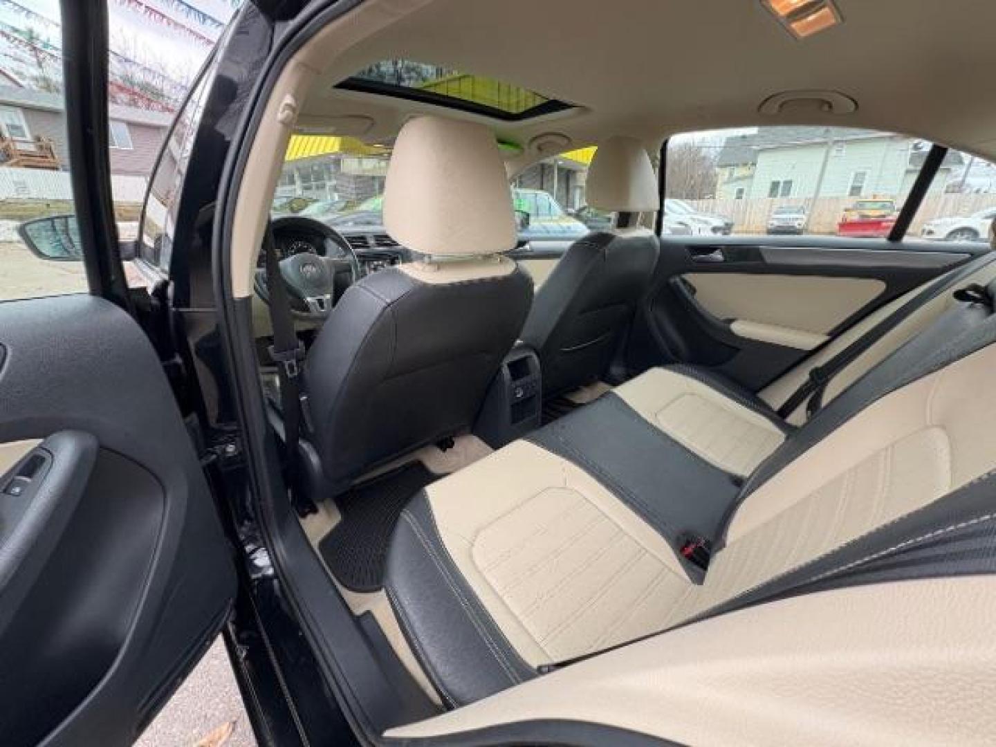 2013 Black Uni Volkswagen Jetta 2.5L SEL (3VWLP7AJ9DM) with an 2.5L I-5 DOHC engine, located at 745 S Robert St, St. Paul, MN, 55107, (651) 222-2991, 44.923389, -93.081215 - Photo#17