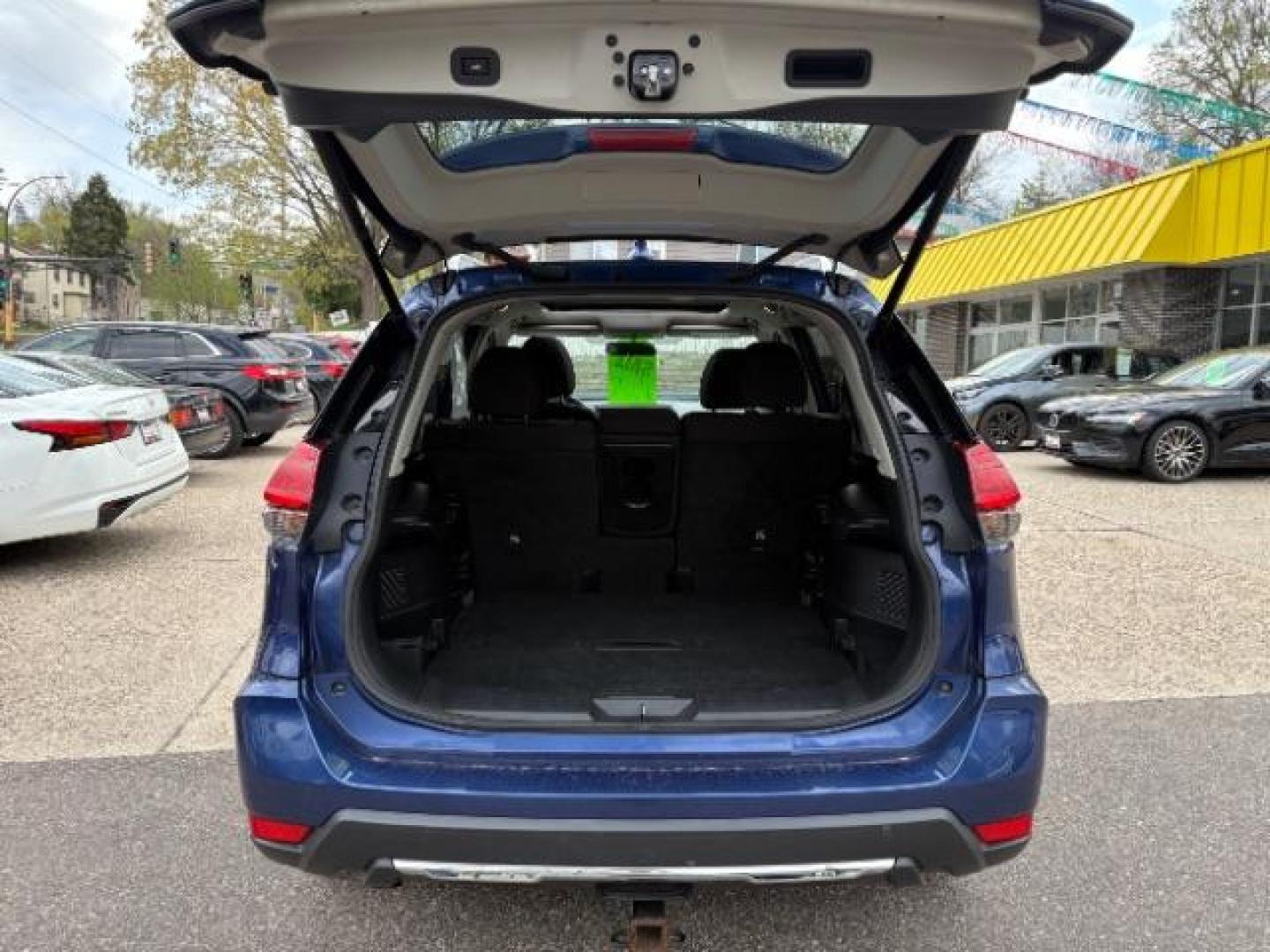 2017 Caspian Blue Nissan Rogue SV (5N1AT2MV3HC) with an 2.5L I-4 DOHC engine, located at 745 S Robert St, St. Paul, MN, 55107, (651) 222-2991, 44.923389, -93.081215 - Photo#5