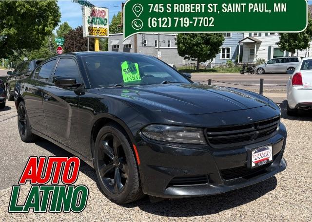 photo of 2019 Dodge Charger SXT RWD