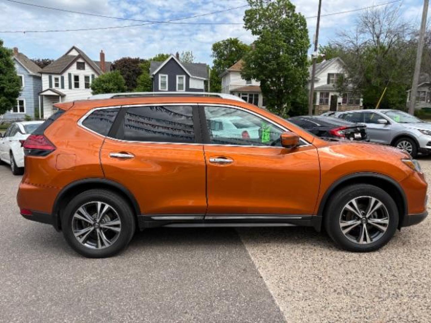 2017 Monarch Orange Nissan Rogue SL AWD (5N1AT2MVXHC) with an 2.5L L4 DOHC 16V engine, Continuously Variable Transmission transmission, located at 745 S Robert St, St. Paul, MN, 55107, (651) 222-2991, 44.923389, -93.081215 - Photo#7
