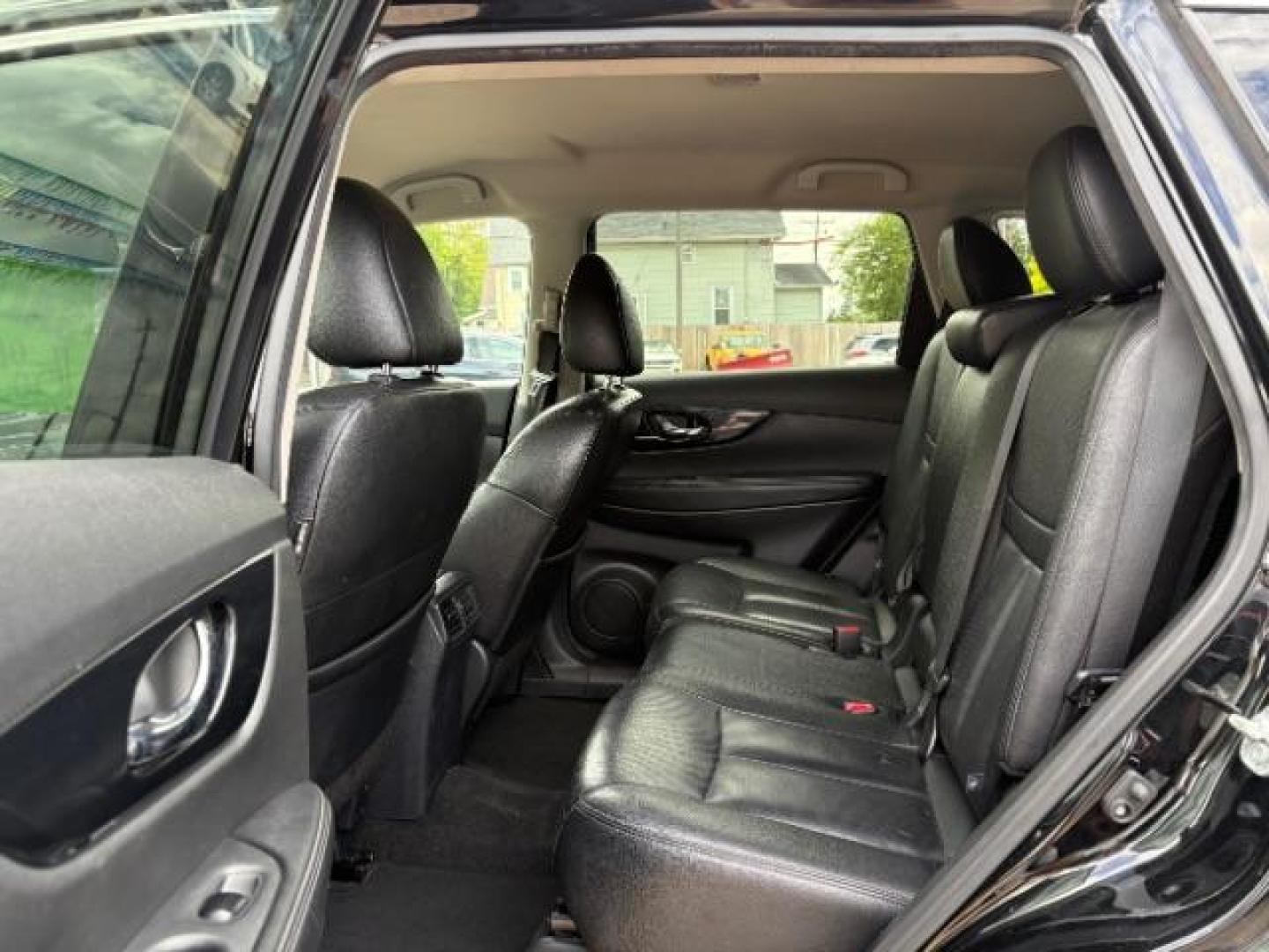 2020 Magnetic Black Pearl Nissan Rogue SL Intelligent AWD (5N1AT2MV5LC) with an 2.5L I-4 DOHC engine, located at 745 S Robert St, St. Paul, MN, 55107, (651) 222-2991, 44.923389, -93.081215 - Photo#17