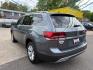 2018 Platinum Gray Metallic Volkswagen Atlas 3.6L V6 Launch Edition (1V2HR2CA1JC) with an 3.6L V-6 gasoline direct injection engine, located at 745 S Robert St, St. Paul, MN, 55107, (651) 222-2991, 44.923389, -93.081215 - Photo#4
