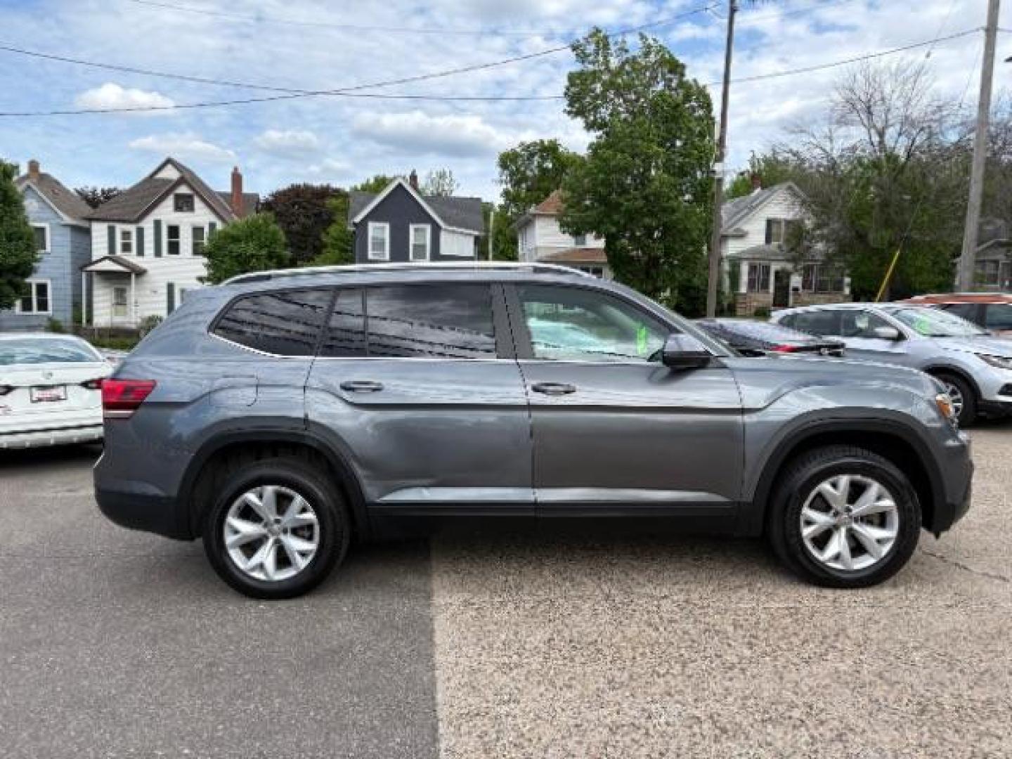 2018 Platinum Gray Metallic Volkswagen Atlas 3.6L V6 Launch Edition (1V2HR2CA1JC) with an 3.6L V-6 gasoline direct injection engine, located at 745 S Robert St, St. Paul, MN, 55107, (651) 222-2991, 44.923389, -93.081215 - Photo#8