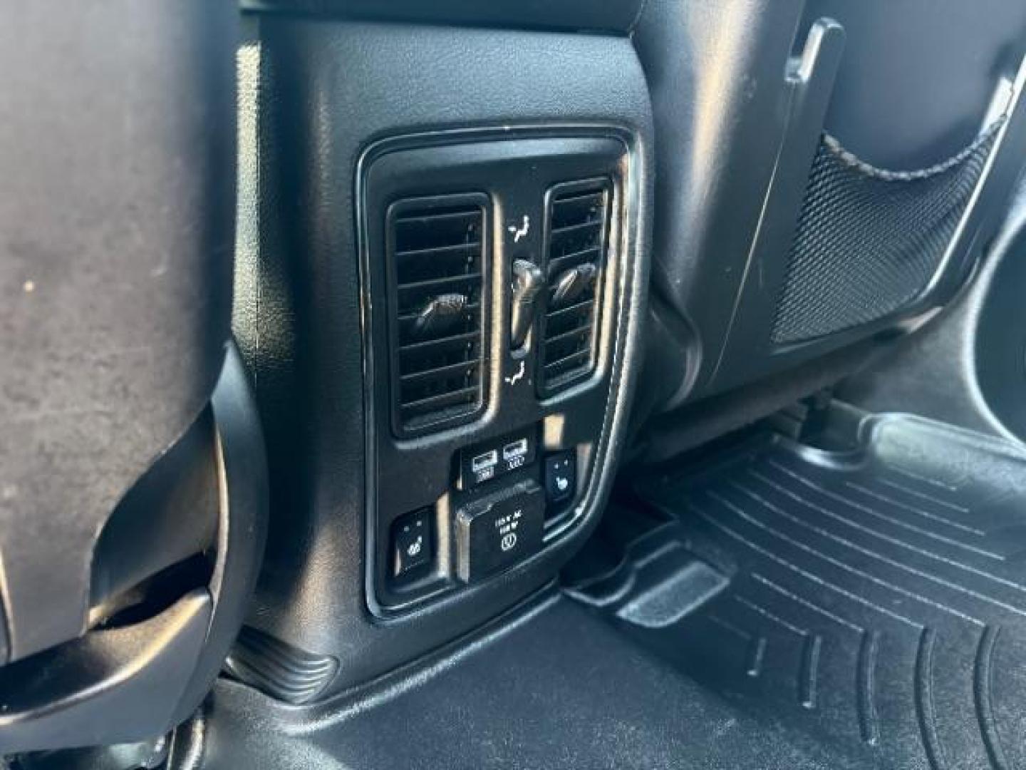 2018 Diamond Black Crystal Pearlcoat Jeep Grand Cherokee Limited 4x4 (1C4RJFBG3JC) , located at 745 S Robert St, St. Paul, MN, 55107, (651) 222-2991, 44.923389, -93.081215 - Photo#20