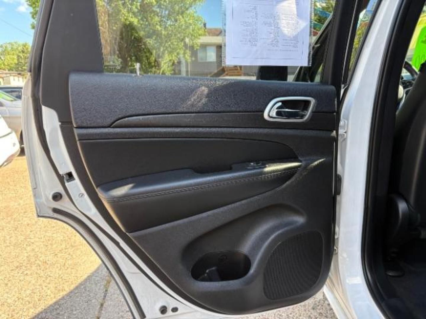 2015 Bright White Clearcoat Jeep Grand Cherokee Altitude (1C4RJFAG3FC) with an 3.6L V-6 DOHC engine, located at 745 S Robert St, St. Paul, MN, 55107, (651) 222-2991, 44.923389, -93.081215- Photo#19