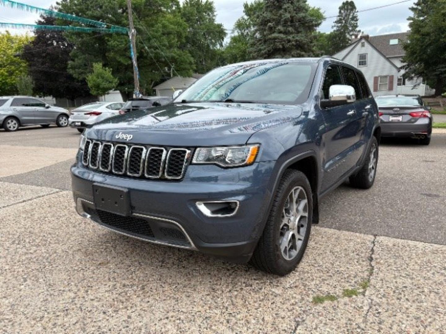 2019 Slate Blue Pearl Jeep Grand Cherokee Limited (1C4RJFBG2KC) , located at 745 S Robert St, St. Paul, MN, 55107, (651) 222-2991, 44.923389, -93.081215- Photo#2