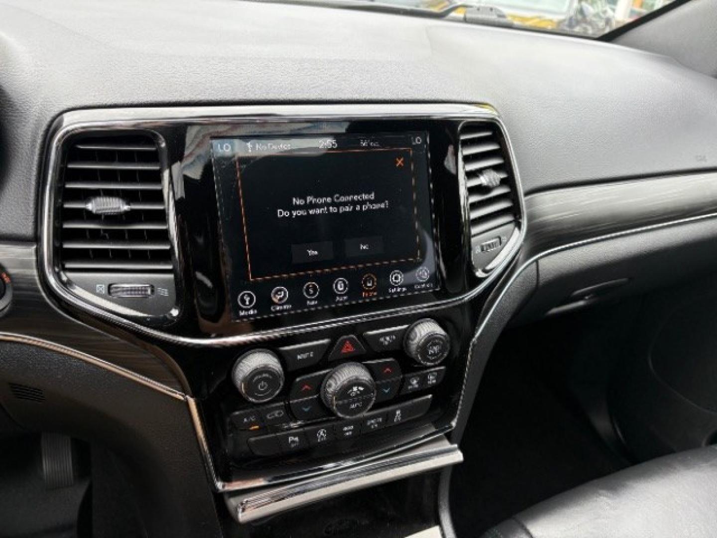 2019 Slate Blue Pearl Jeep Grand Cherokee Limited (1C4RJFBG2KC) , located at 745 S Robert St, St. Paul, MN, 55107, (651) 222-2991, 44.923389, -93.081215- Photo#14