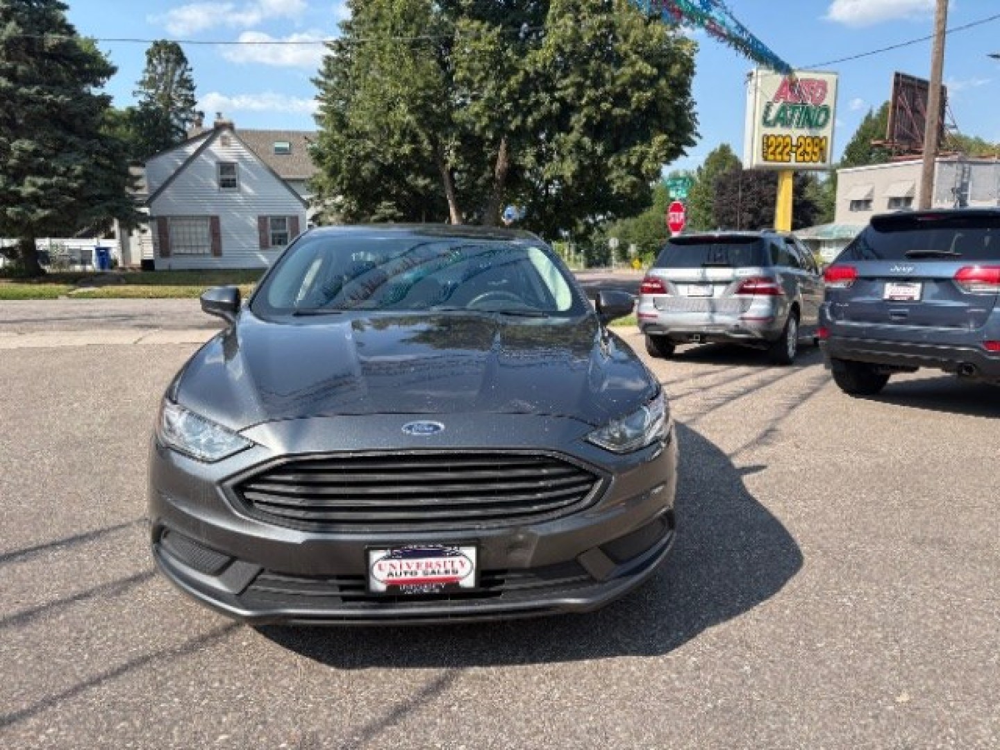 2018 Magnetic Metallic Ford Fusion SE (3FA6P0HD4JR) , located at 745 S Robert St, St. Paul, MN, 55107, (651) 222-2991, 44.923389, -93.081215- Photo#1