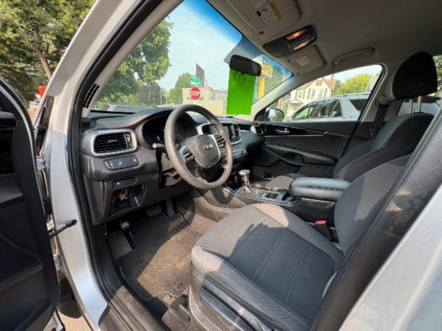 2019 Snow White Pearl Kia Sorento 2.4L LX (5XYPGDA38KG) with an 2.4L I-4 gasoline direct injection engine, located at 745 S Robert St, St. Paul, MN, 55107, (651) 222-2991, 44.923389, -93.081215- Photo#9
