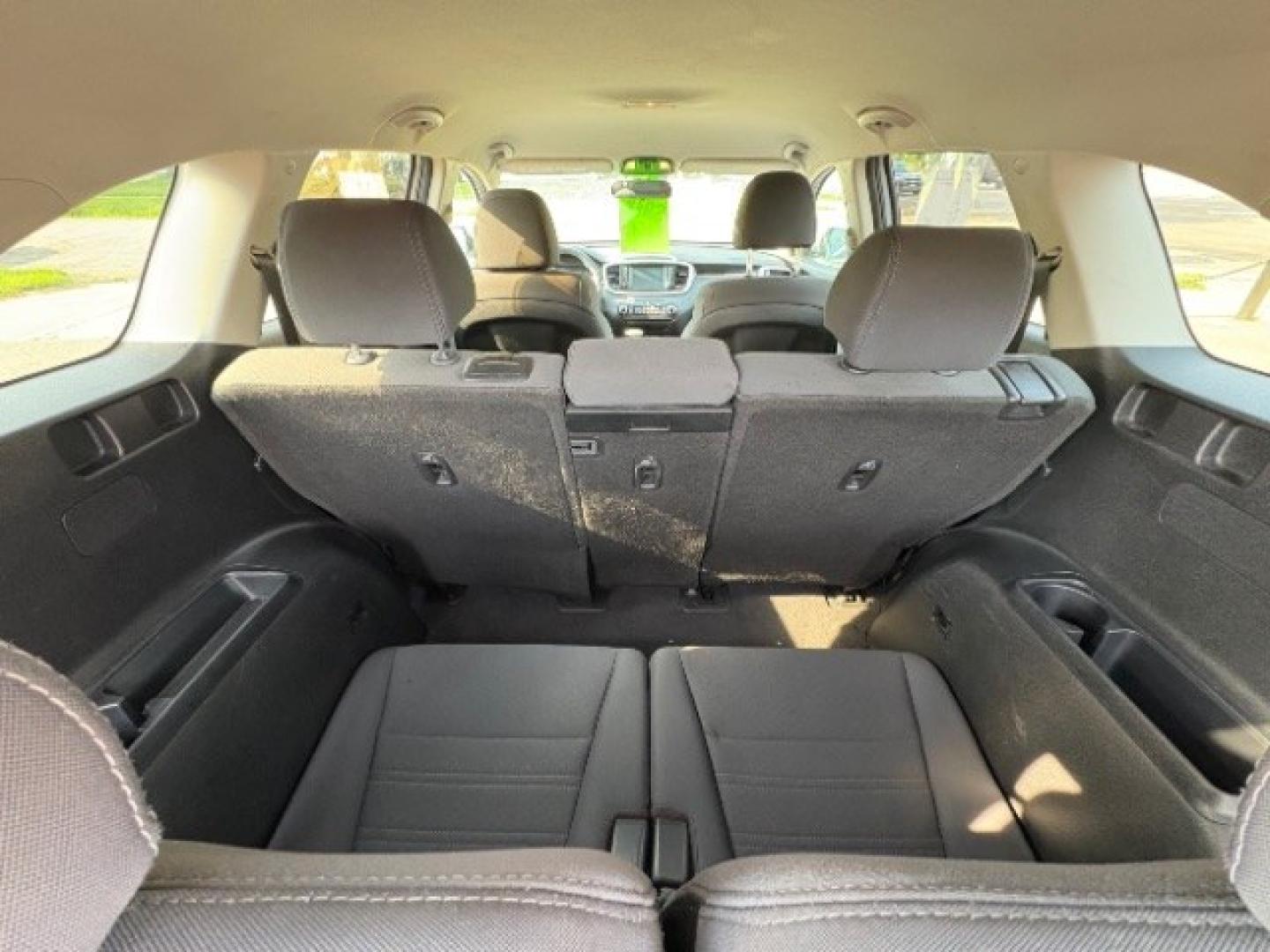 2019 Snow White Pearl Kia Sorento 2.4L LX (5XYPGDA38KG) with an 2.4L I-4 gasoline direct injection engine, located at 745 S Robert St, St. Paul, MN, 55107, (651) 222-2991, 44.923389, -93.081215- Photo#19
