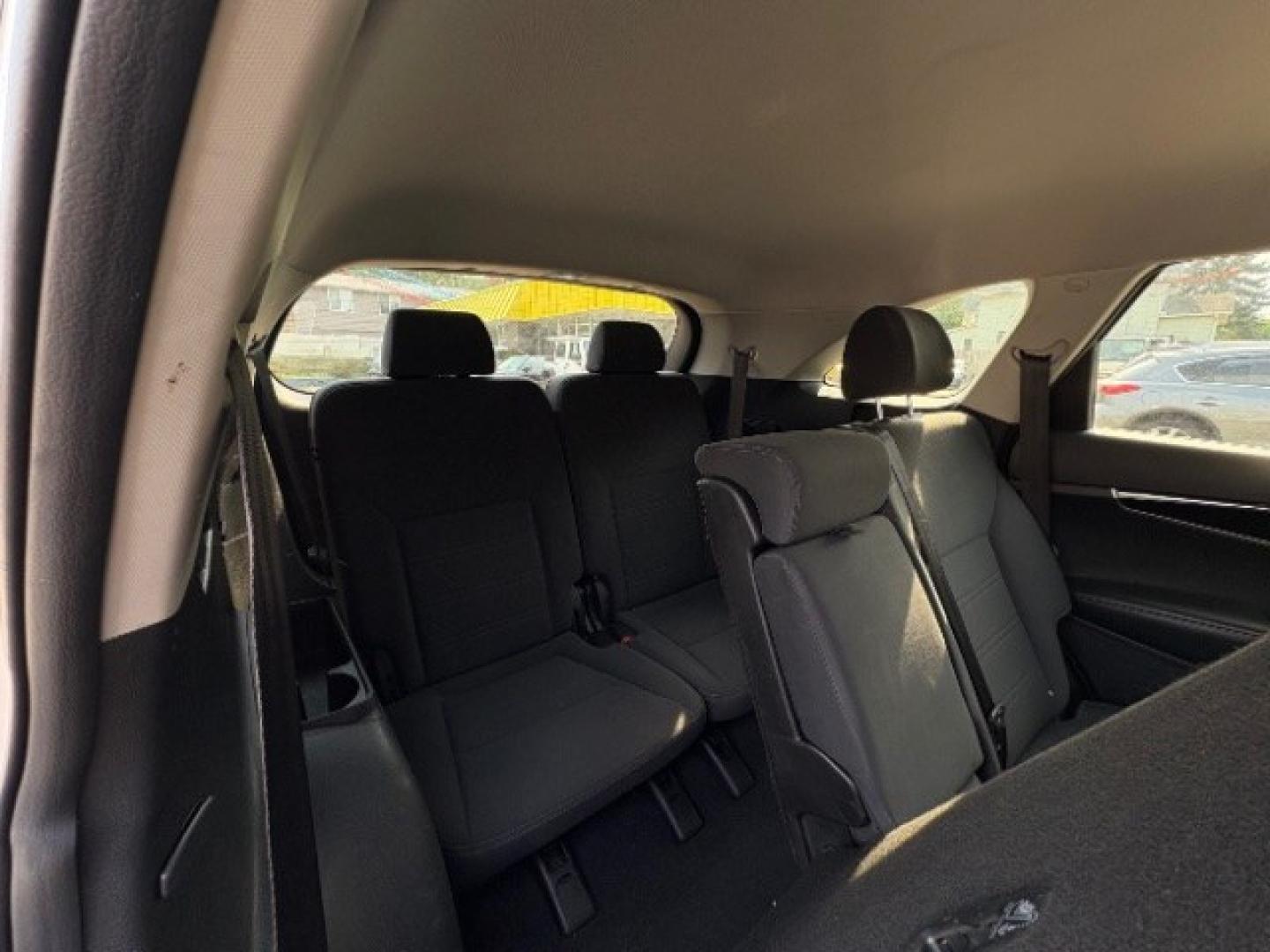 2019 Snow White Pearl Kia Sorento 2.4L LX (5XYPGDA38KG) with an 2.4L I-4 gasoline direct injection engine, located at 745 S Robert St, St. Paul, MN, 55107, (651) 222-2991, 44.923389, -93.081215- Photo#22
