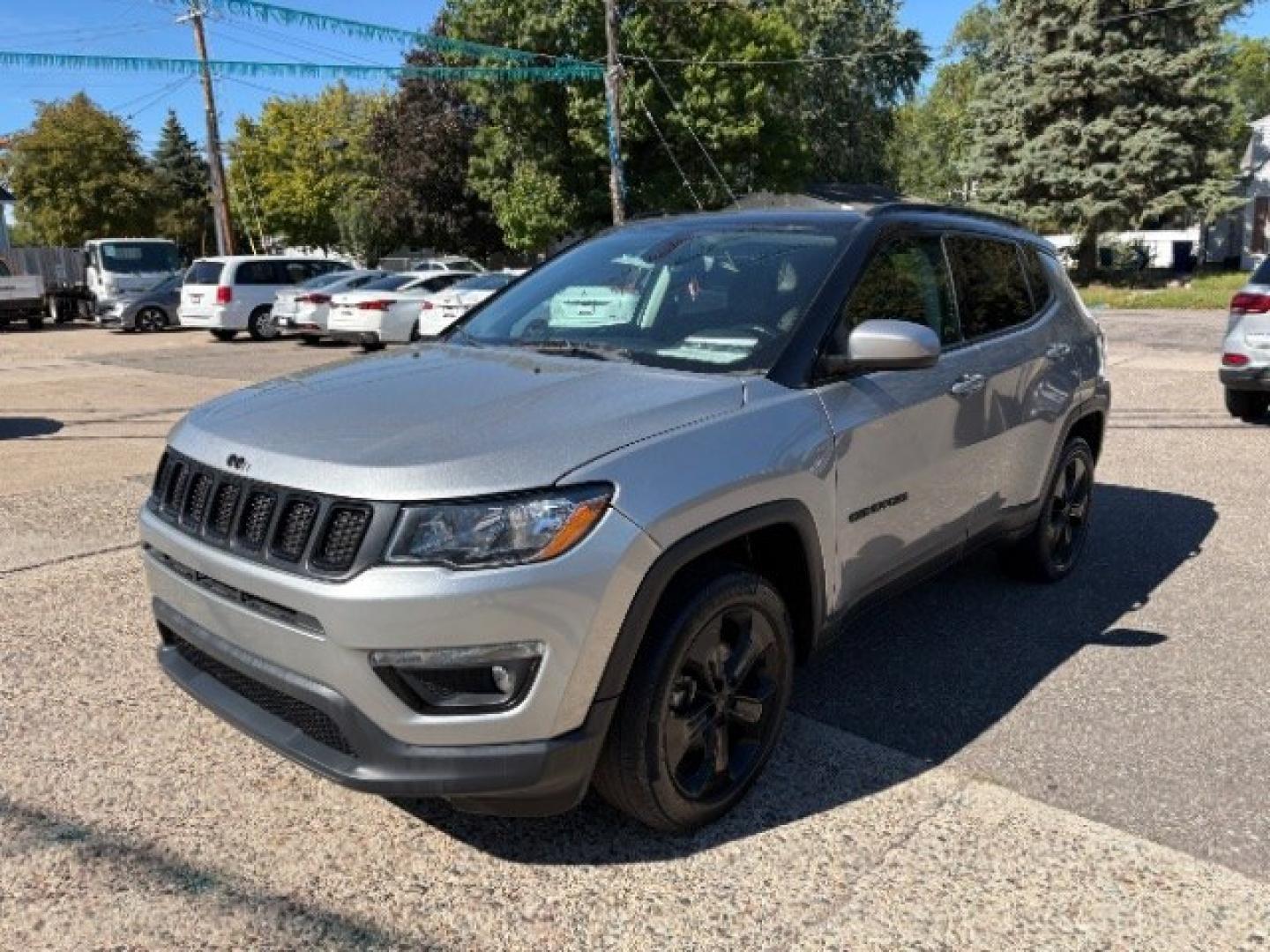 2020 Billet Silver Metallic Clearcoat Jeep Compass Altitude 4x4 (3C4NJDBB7LT) with an Tigershark MultiAir 2.4L I-4 variable valve contro engine, located at 745 S Robert St, St. Paul, MN, 55107, (651) 222-2991, 44.923389, -93.081215- Photo#2