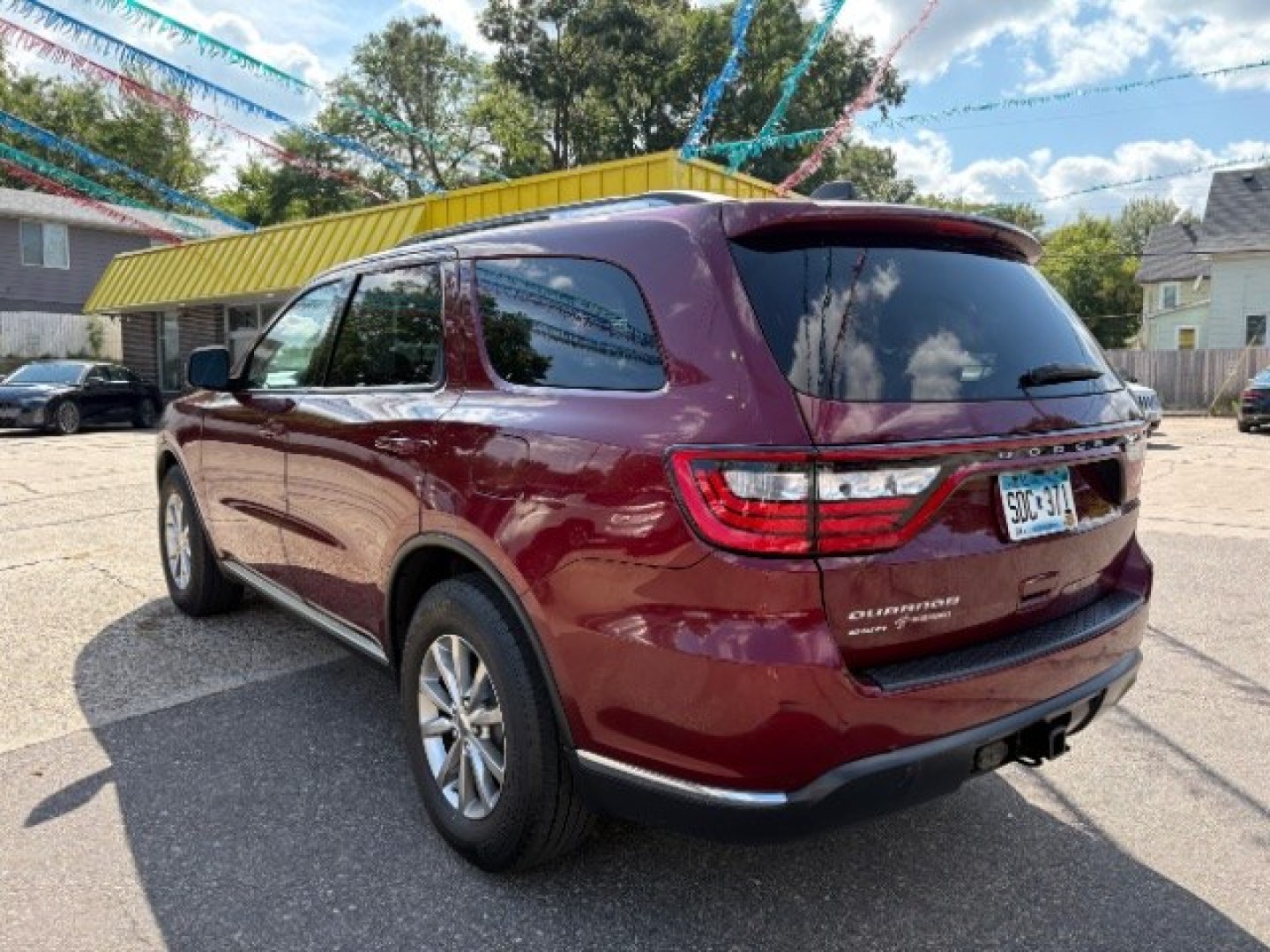 2017 /Black Dodge Durango SXT AWD (1C4RDJAGXHC) with an Pentastar 3.6L V-6 DOHC engine, located at 745 S Robert St, St. Paul, MN, 55107, (651) 222-2991, 44.923389, -93.081215- Photo#3