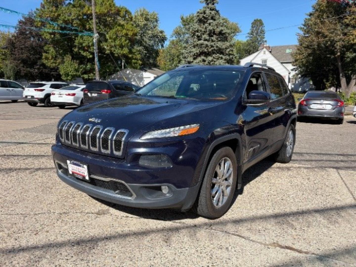 2016 True Blue Pearl Jeep Cherokee Limited (1C4PJMDSXGW) , located at 745 S Robert St, St. Paul, MN, 55107, (651) 222-2991, 44.923389, -93.081215- Photo#2