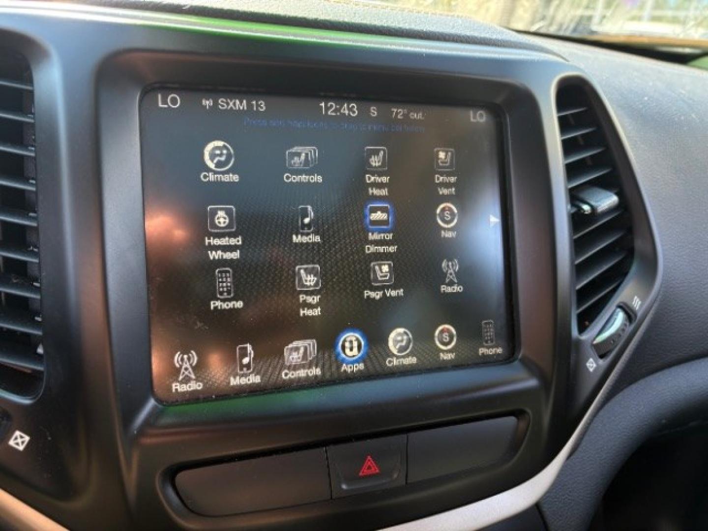 2016 True Blue Pearl Jeep Cherokee Limited (1C4PJMDSXGW) , located at 745 S Robert St, St. Paul, MN, 55107, (651) 222-2991, 44.923389, -93.081215- Photo#13