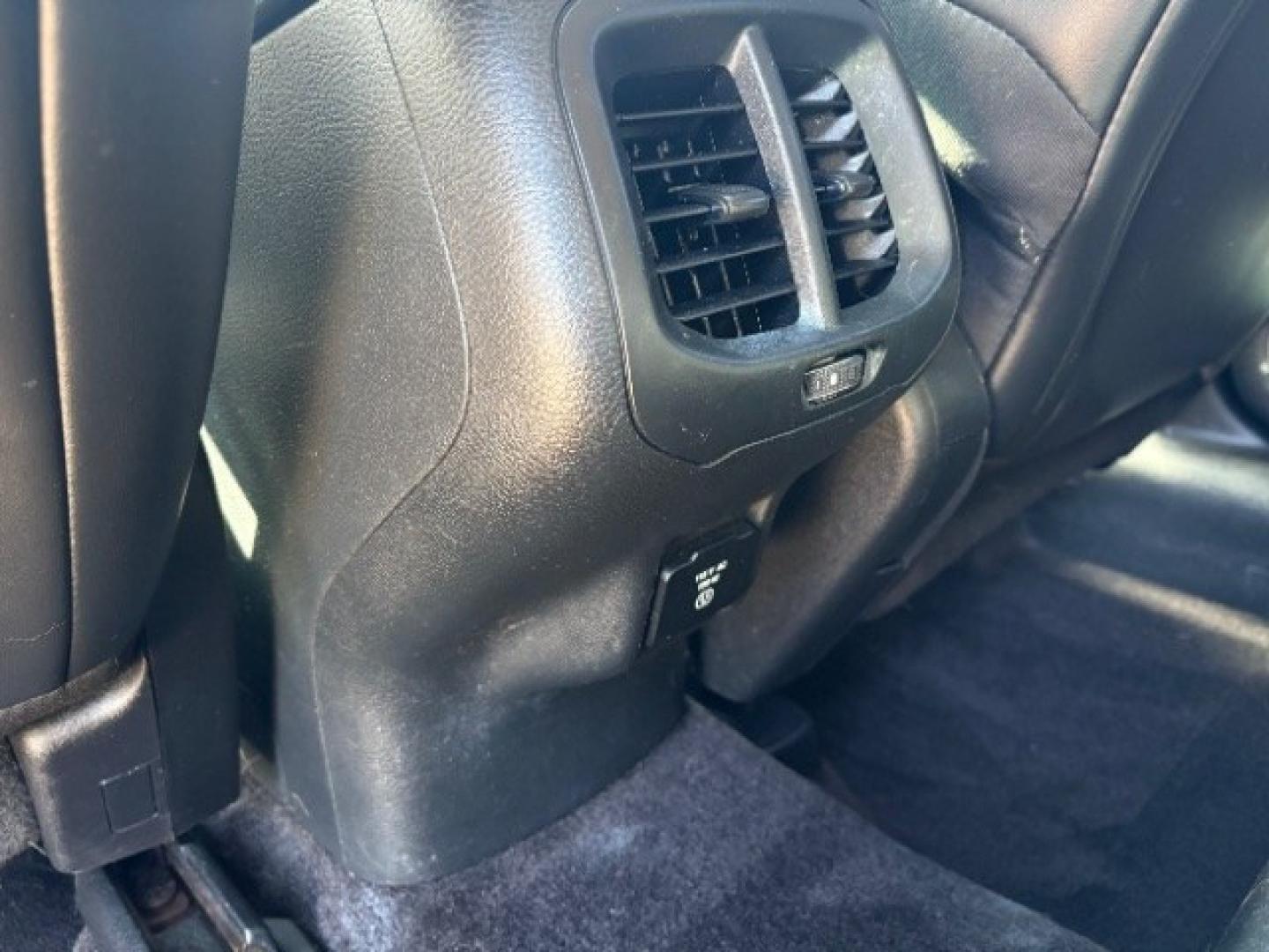 2016 True Blue Pearl Jeep Cherokee Limited (1C4PJMDSXGW) , located at 745 S Robert St, St. Paul, MN, 55107, (651) 222-2991, 44.923389, -93.081215- Photo#21