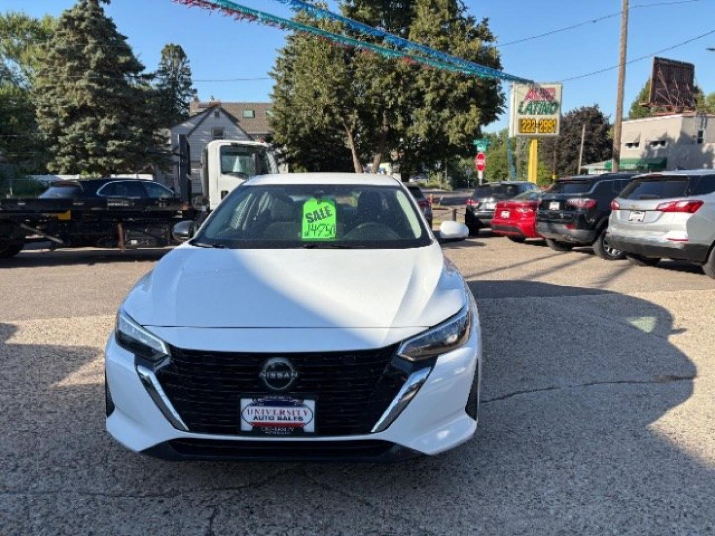 2024 Fresh Powder Nissan Sentra S Xtronic CVT (3N1AB8BV1RY) with an 2L I-4 direct injection engine, located at 745 S Robert St, St. Paul, MN, 55107, (651) 222-2991, 44.923389, -93.081215- Photo#1
