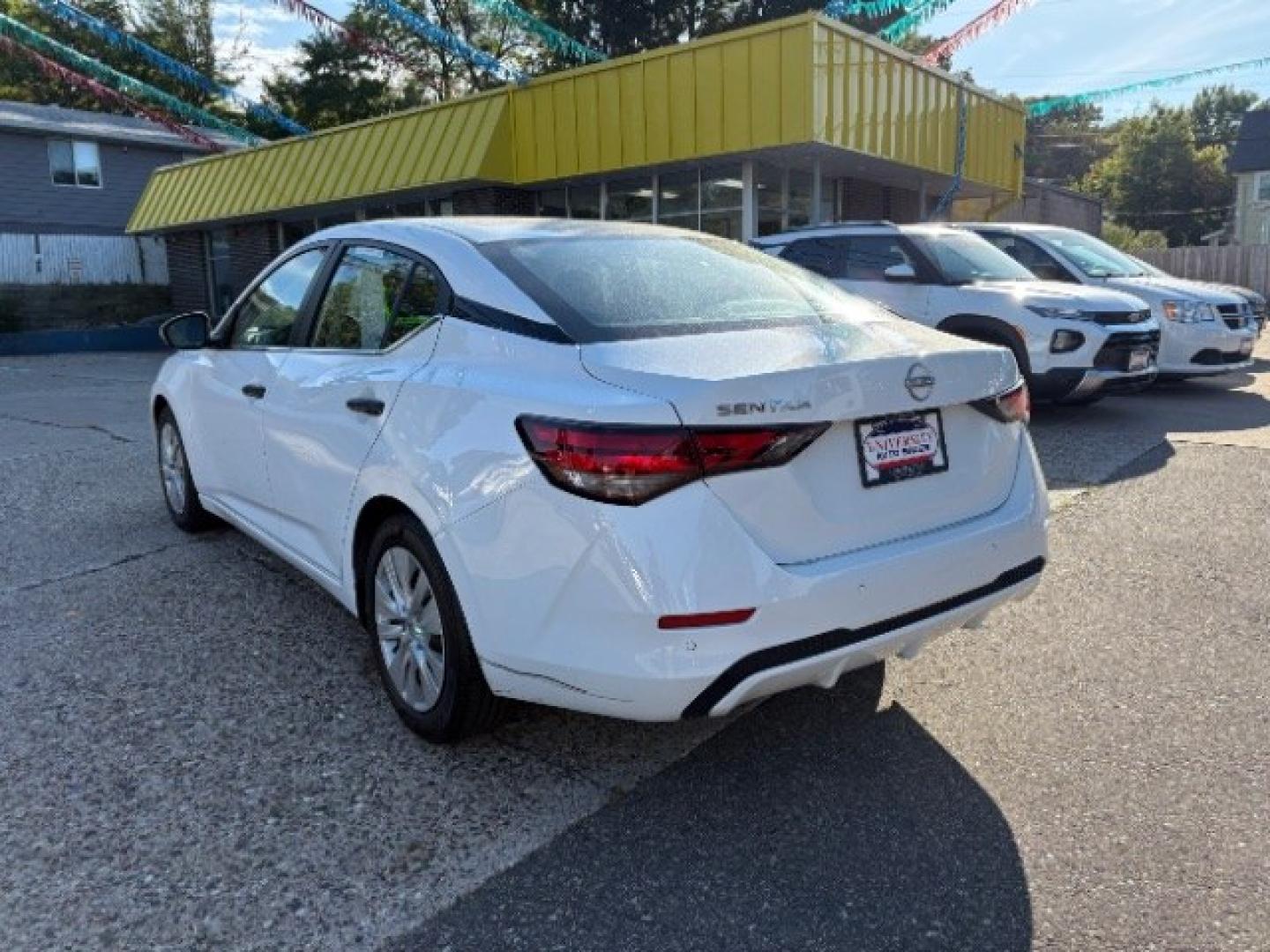 2024 Fresh Powder Nissan Sentra S Xtronic CVT (3N1AB8BV1RY) with an 2L I-4 direct injection engine, located at 745 S Robert St, St. Paul, MN, 55107, (651) 222-2991, 44.923389, -93.081215- Photo#4