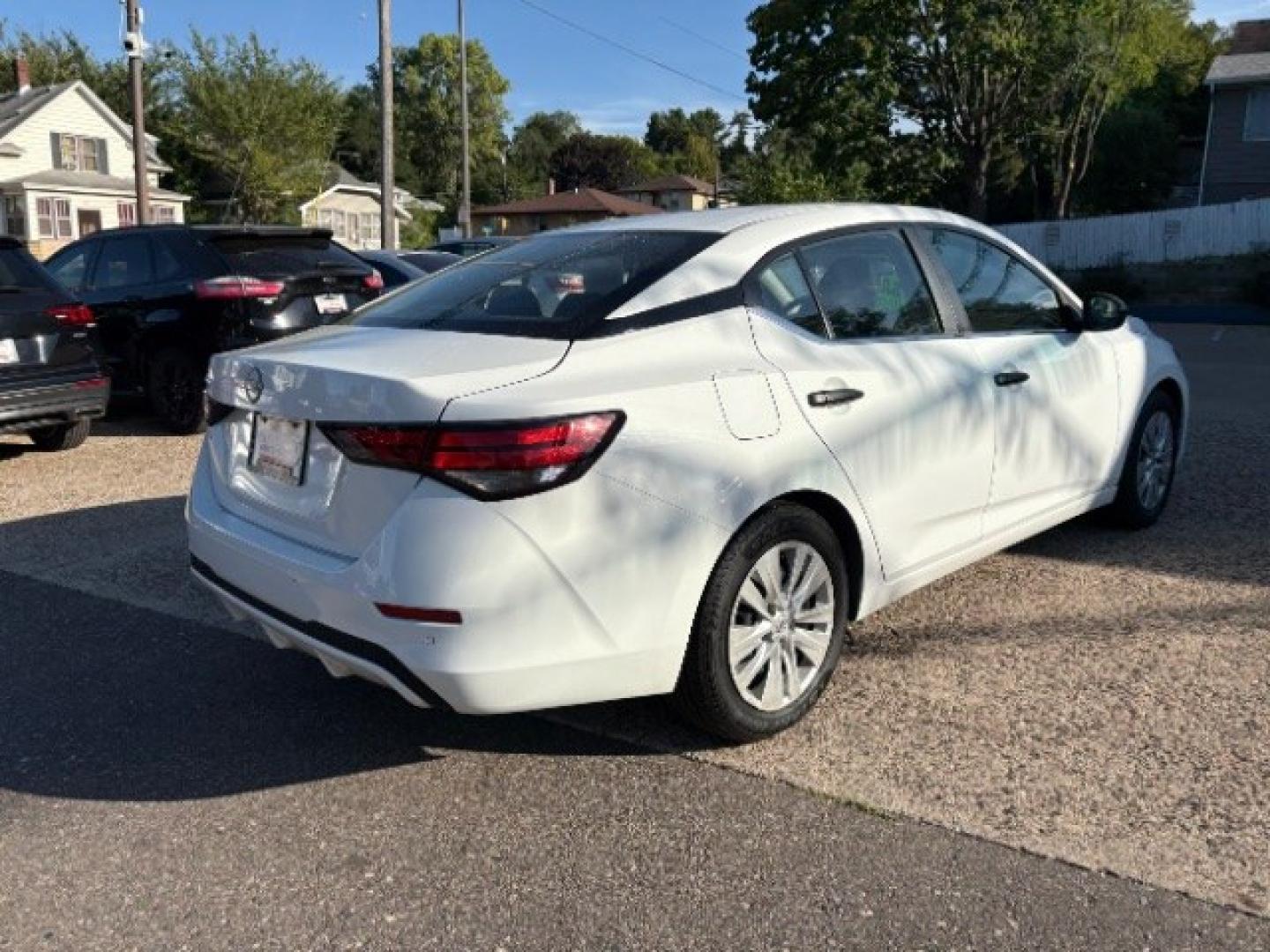 2024 Fresh Powder Nissan Sentra S Xtronic CVT (3N1AB8BV1RY) with an 2L I-4 direct injection engine, located at 745 S Robert St, St. Paul, MN, 55107, (651) 222-2991, 44.923389, -93.081215- Photo#6