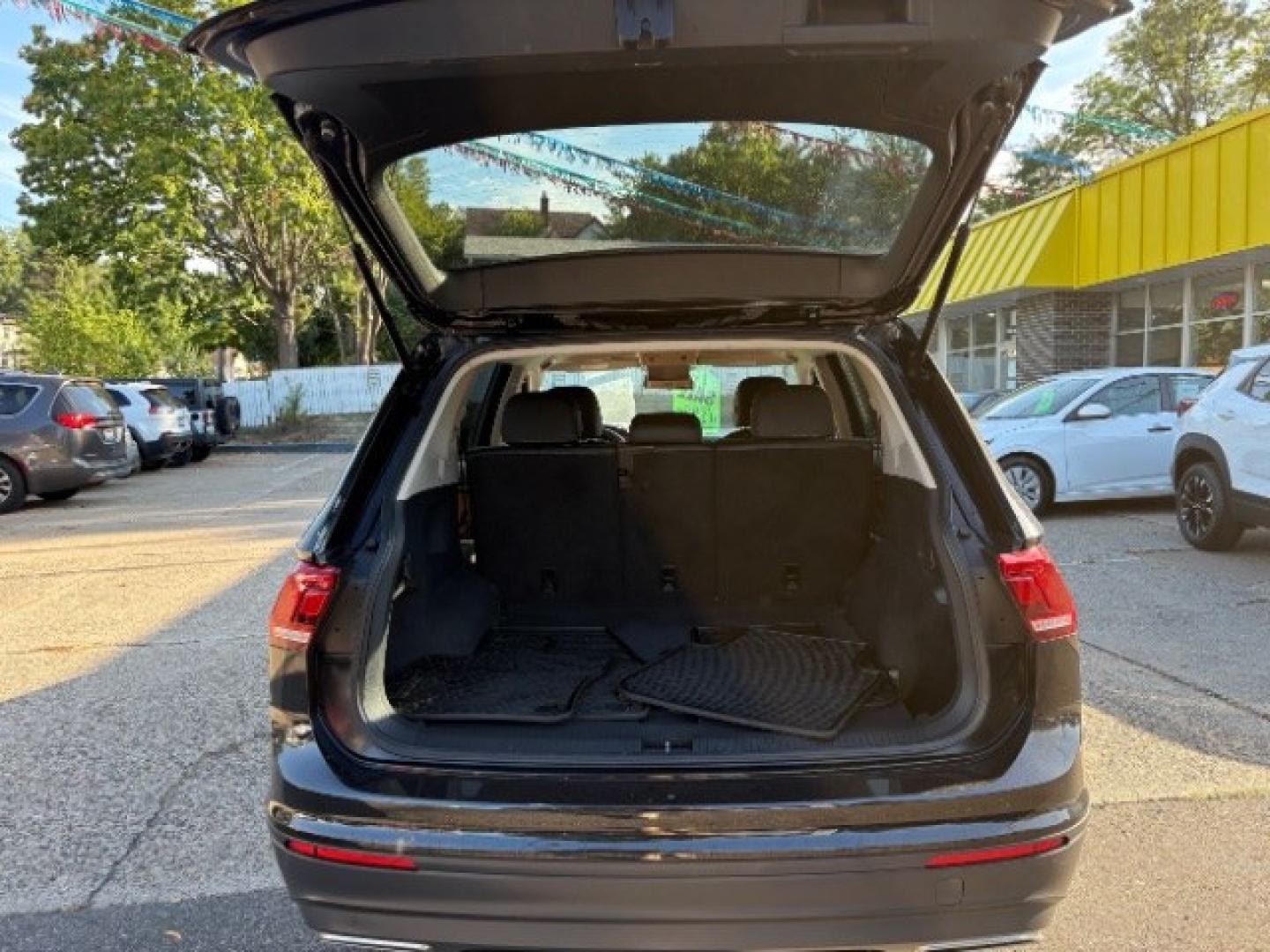 2019 Deep Black Pearl Volkswagen Tiguan 2.0T SE | 2.0T SEL | 2.0T SEL R-Line | 2.0T SEL R-Line Black (3VV2B7AXXKM) with an 2L I-4 direct injection engine, located at 745 S Robert St, St. Paul, MN, 55107, (651) 222-2991, 44.923389, -93.081215- Photo#6