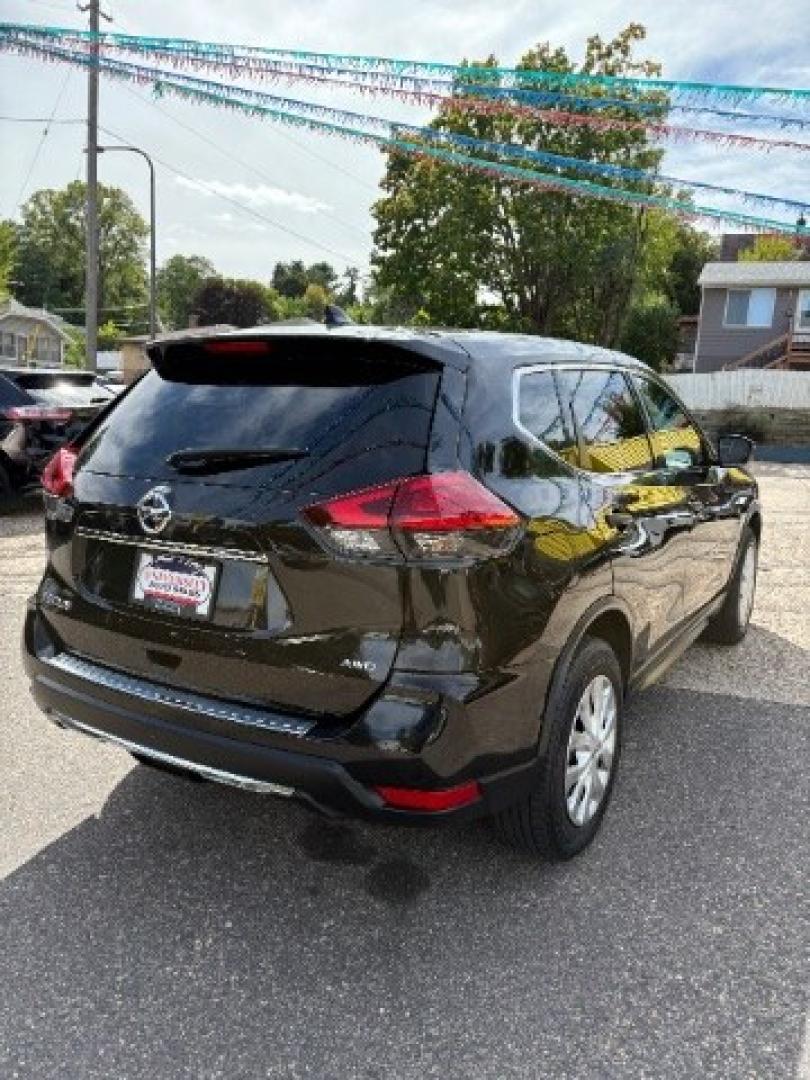 2017 Magnetic Black Nissan Rogue S (JN8AT2MV8HW) with an 2.5L I-4 DOHC engine, located at 745 S Robert St, St. Paul, MN, 55107, (651) 222-2991, 44.923389, -93.081215- Photo#6