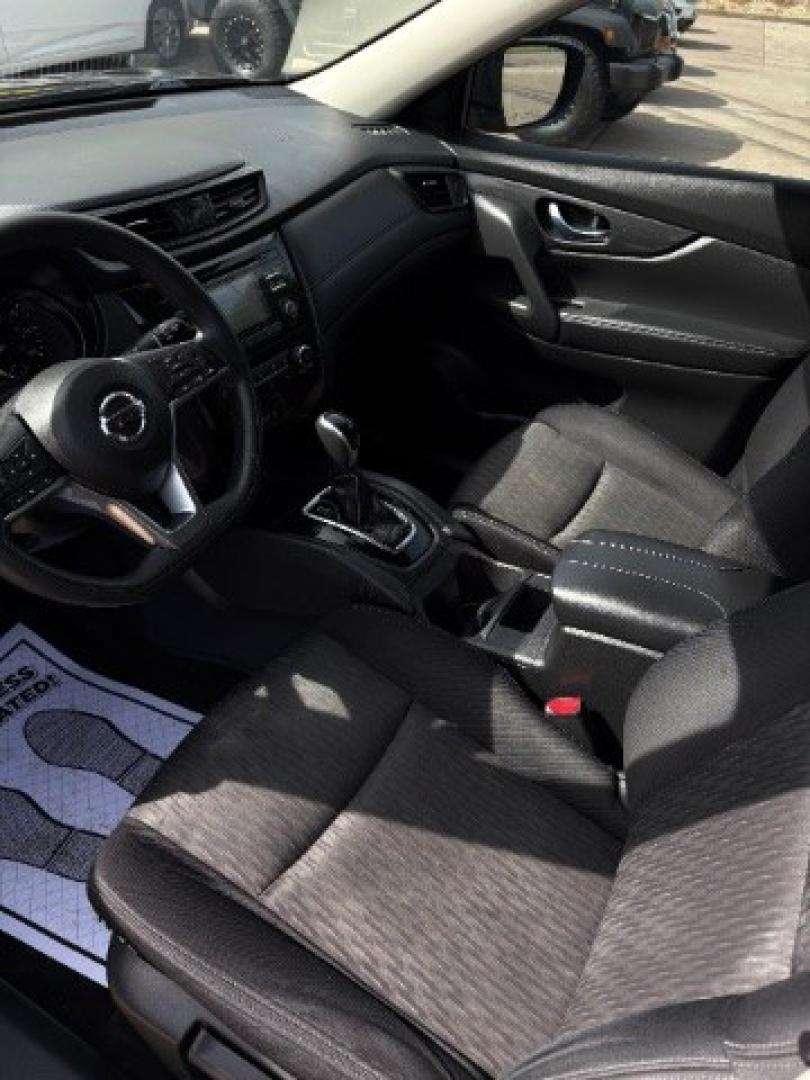 2017 Magnetic Black Nissan Rogue S (JN8AT2MV8HW) with an 2.5L I-4 DOHC engine, located at 745 S Robert St, St. Paul, MN, 55107, (651) 222-2991, 44.923389, -93.081215- Photo#13